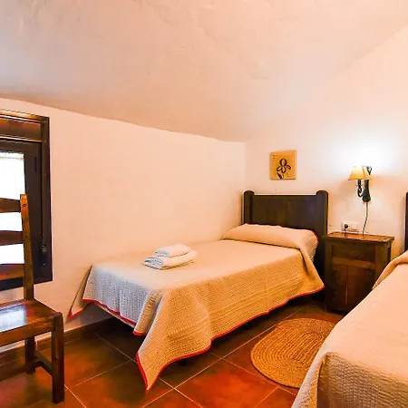 Dehesa Roche Viejo Country house