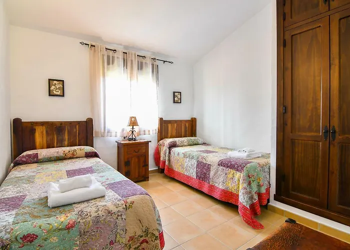 Dehesa Roche Viejo Кониль-де-ла-Фронтера